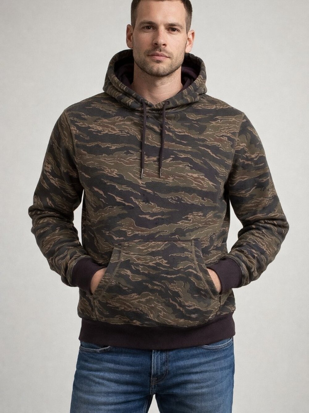 Camouflage kangaroo hoodie